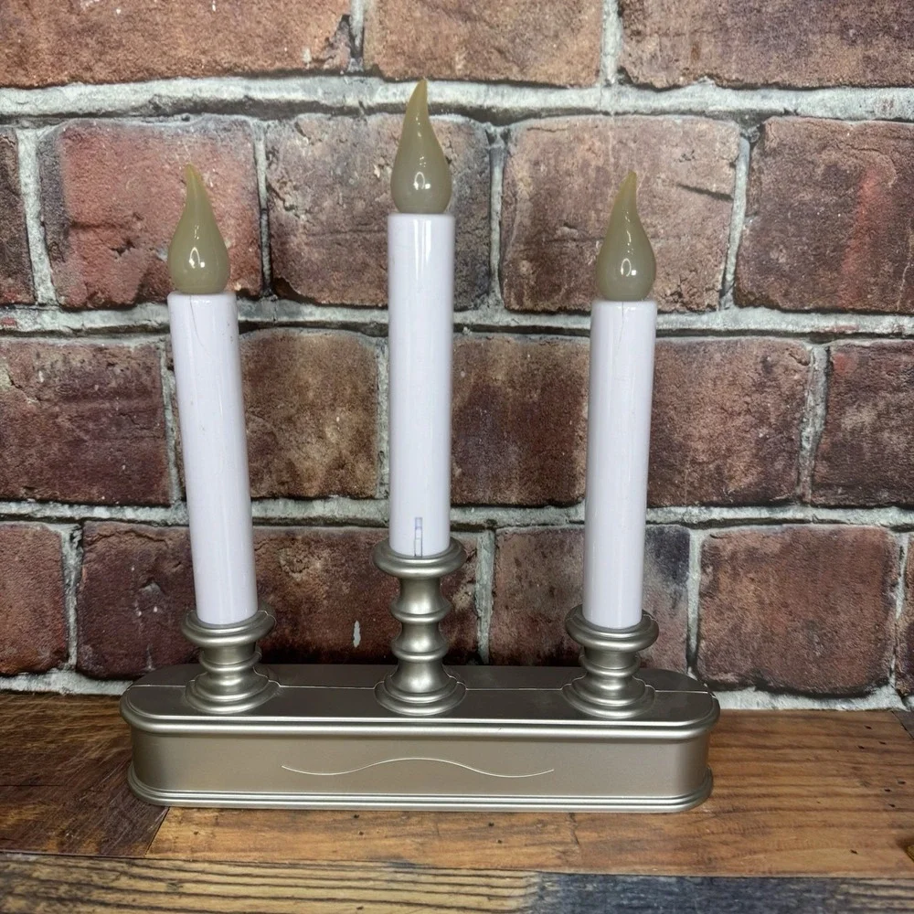 Carlon 3 Light Candle Silver Window Battery Flicker Triple Candelabra- READ